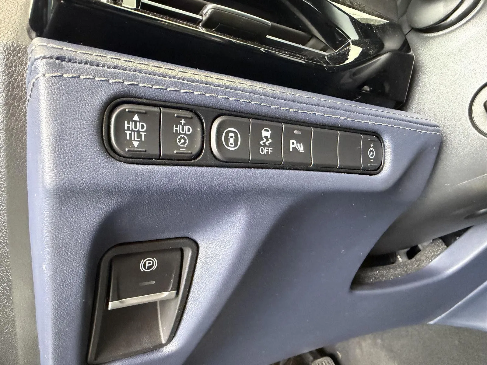 Acura MDX photo 22