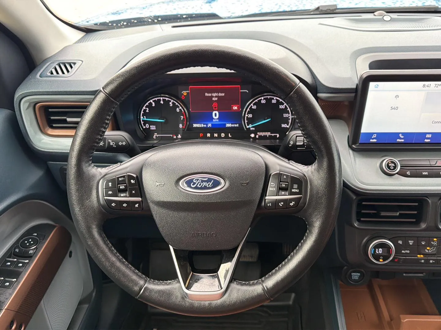 Ford Maverick photo 22