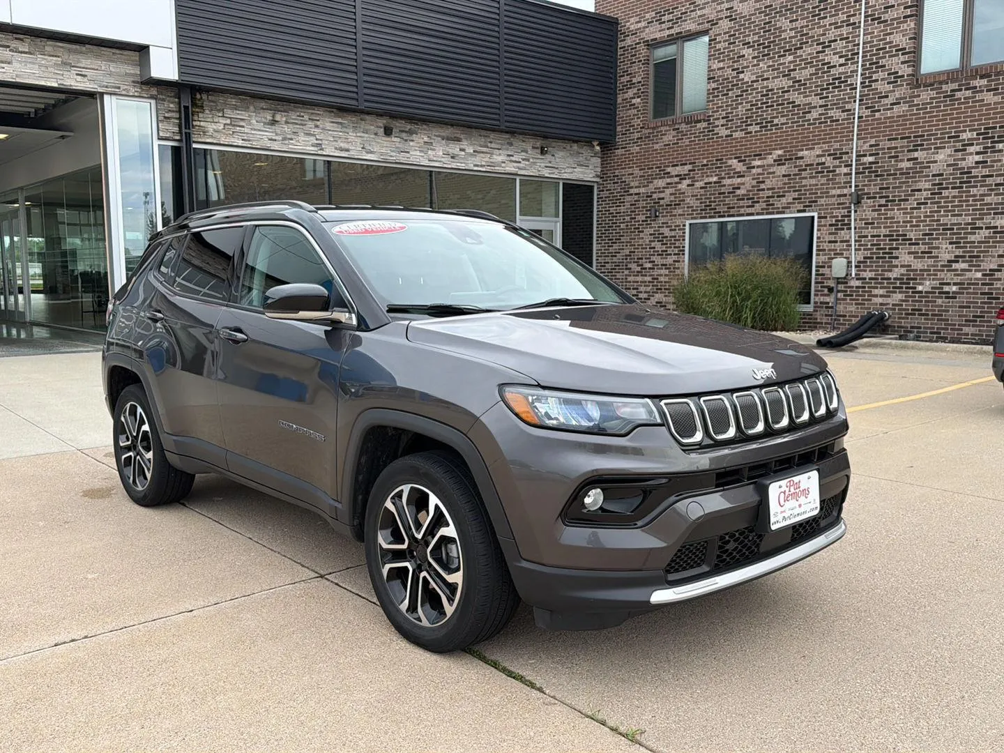 Jeep Compass photo 7