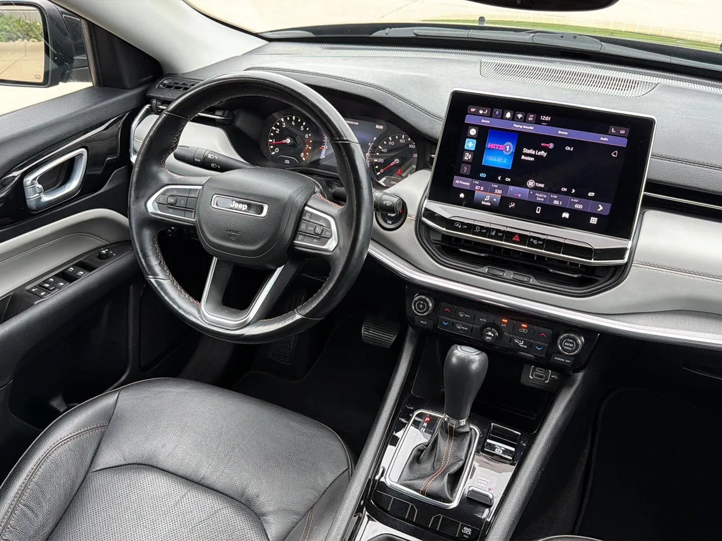 Jeep Compass photo 20