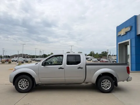 Photos of 2016 Nissan Frontier SV for sale in Boone, IA at Pat Clemons Inc.