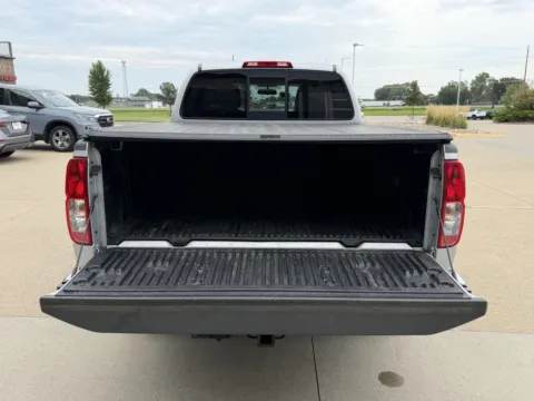 More photos of 2016 Nissan Frontier SV at Pat Clemons Inc., IA
