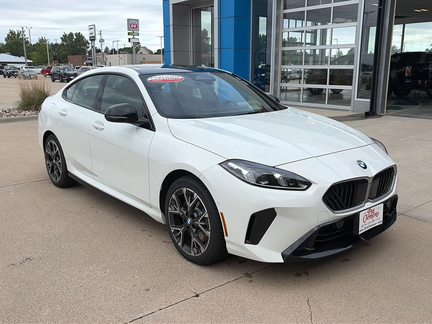 BMW 2 Series photo 7