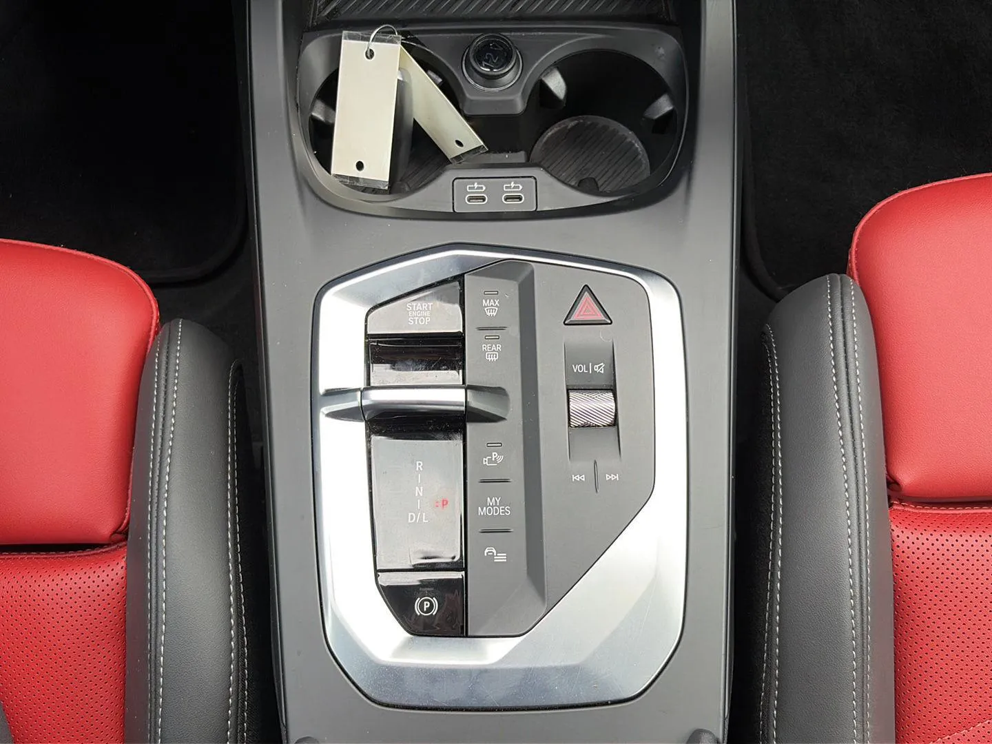 BMW 2 Series photo 11