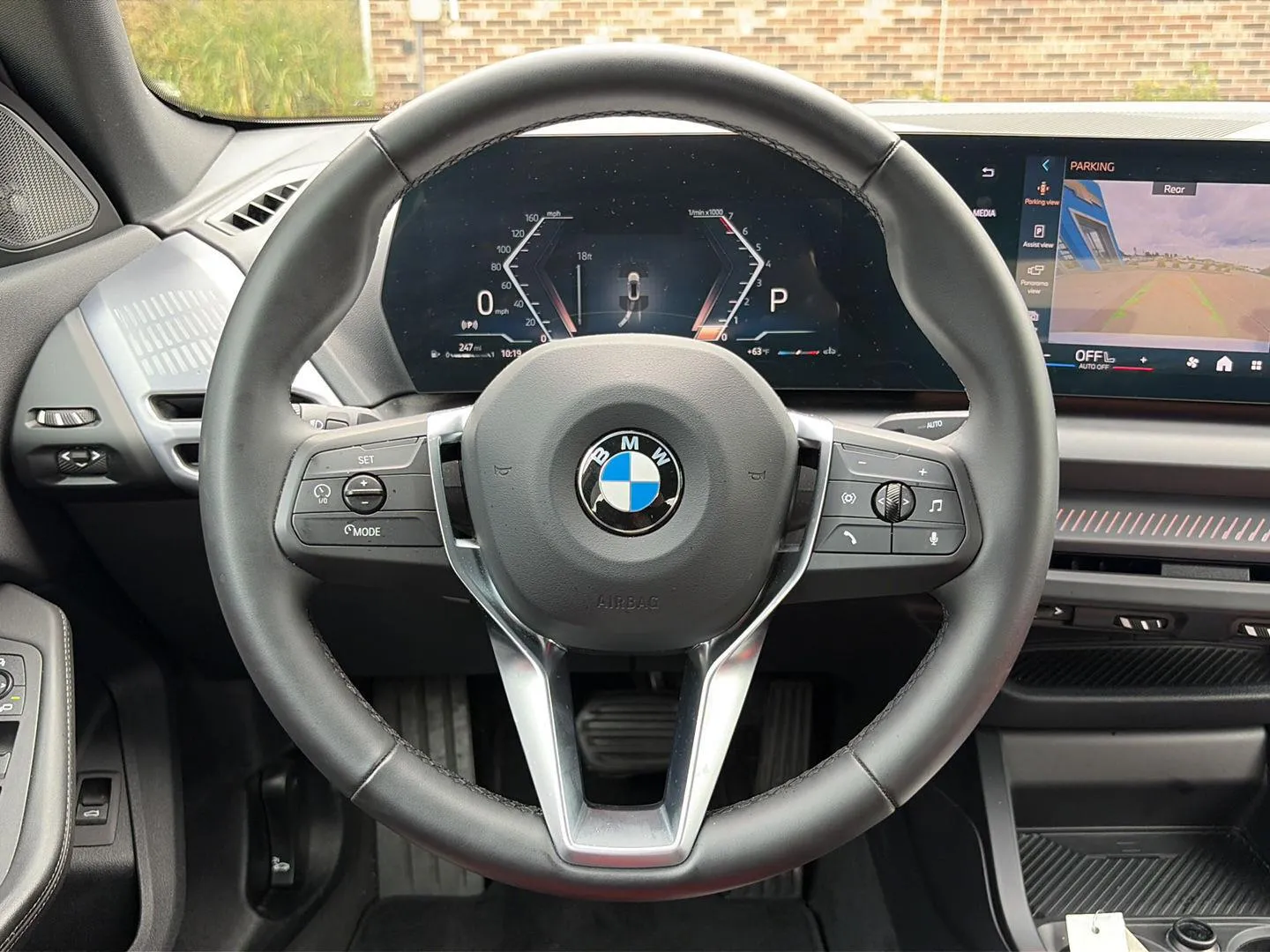 BMW 2 Series photo 15