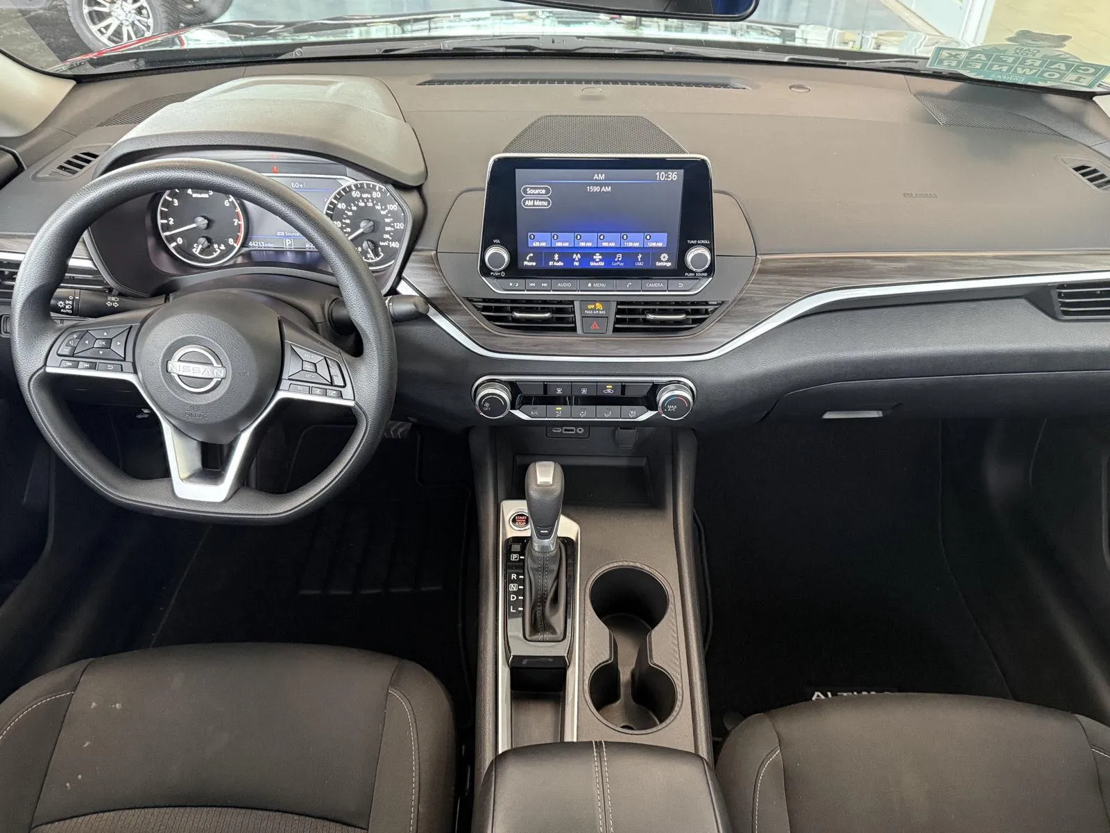 Nissan Altima photo 13
