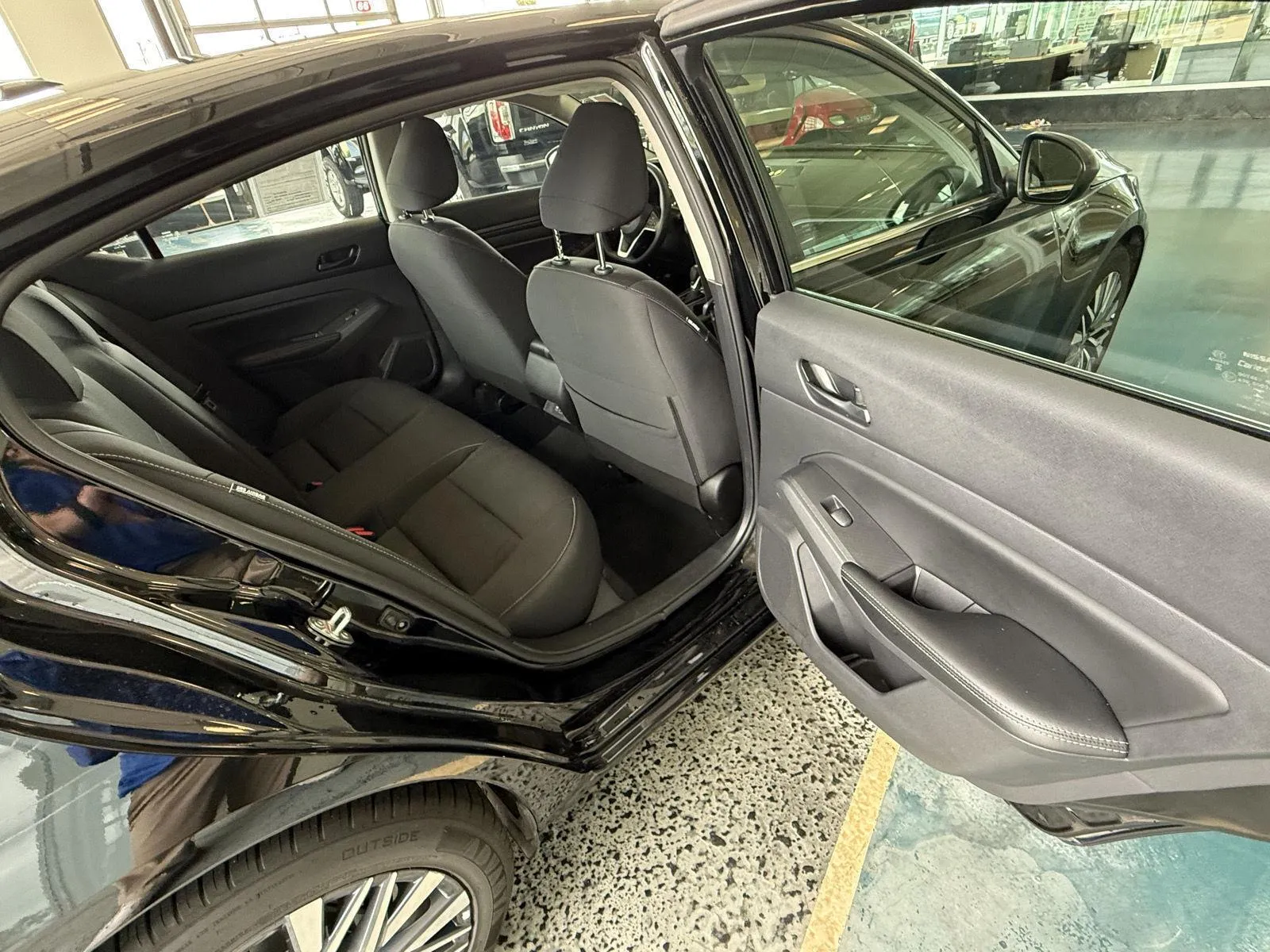 Nissan Altima photo 15