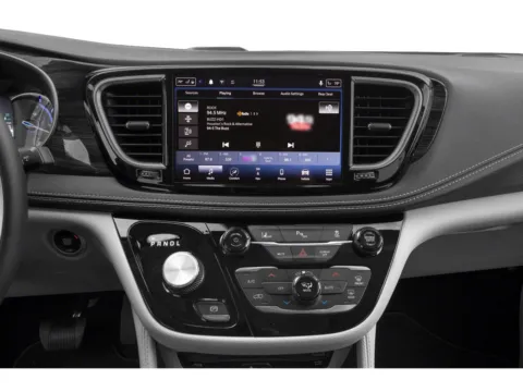 More photos of 2023 Chrysler Pacifica Hybrid Touring L at Pat Clemons Inc., IA