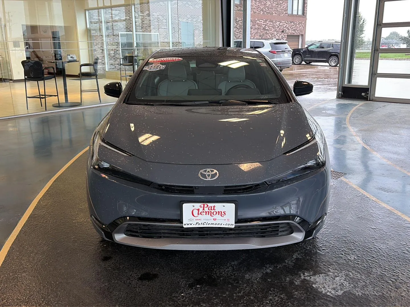 Toyota Prius photo 8