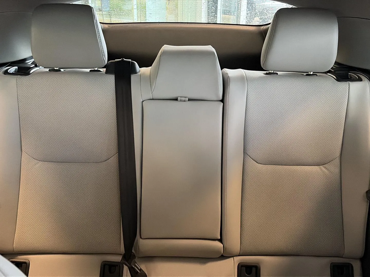 Toyota Prius photo 15