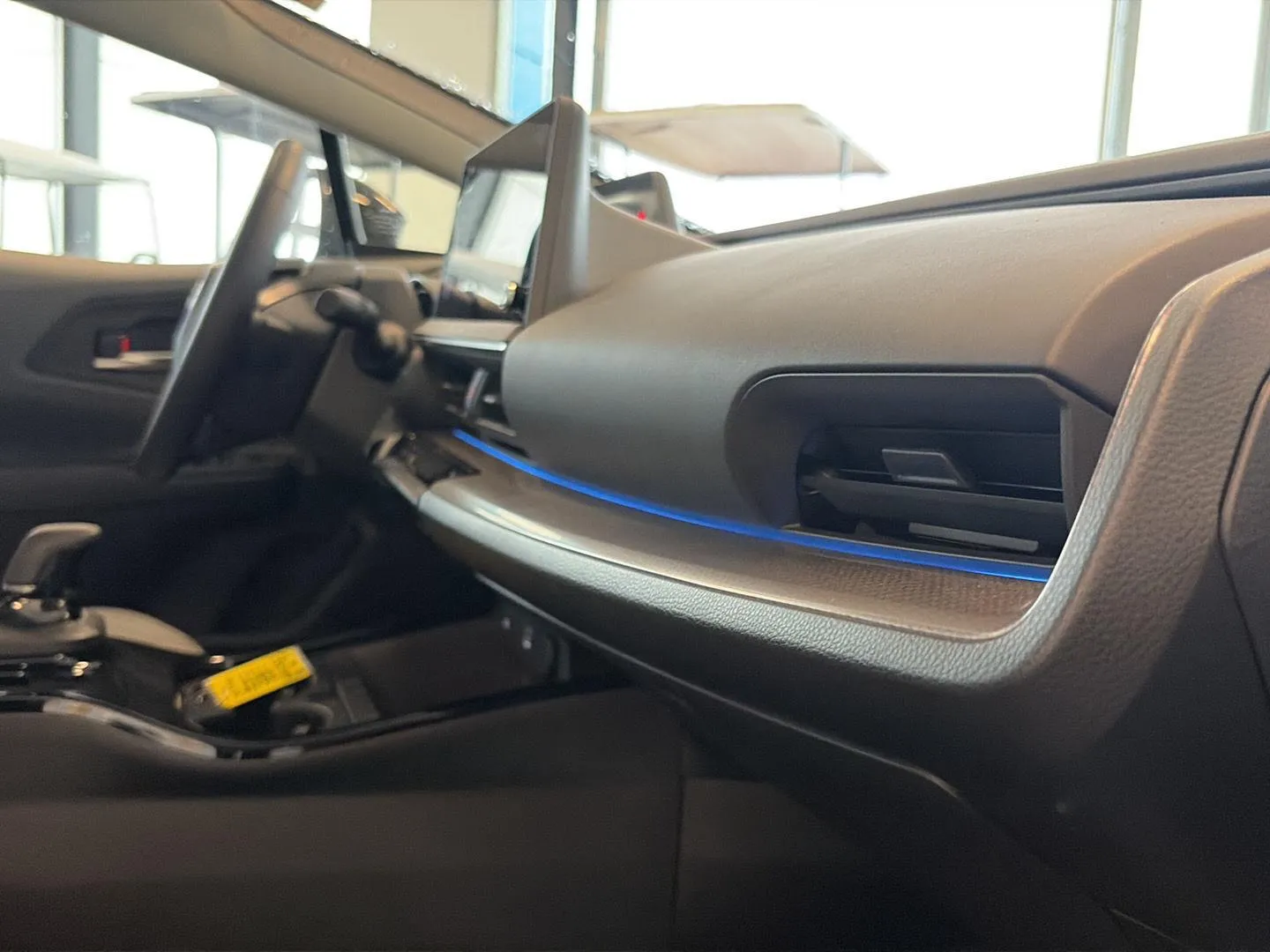 Toyota Prius photo 19