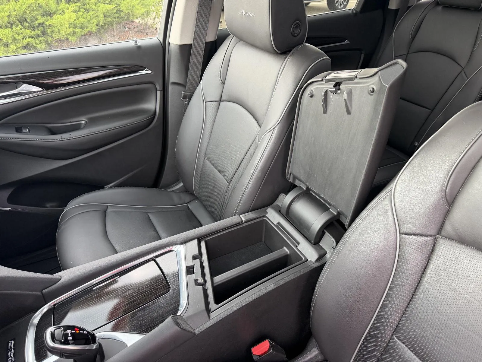Buick Enclave photo 22