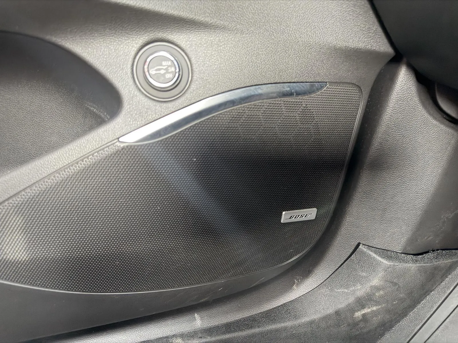 Buick Enclave photo 27