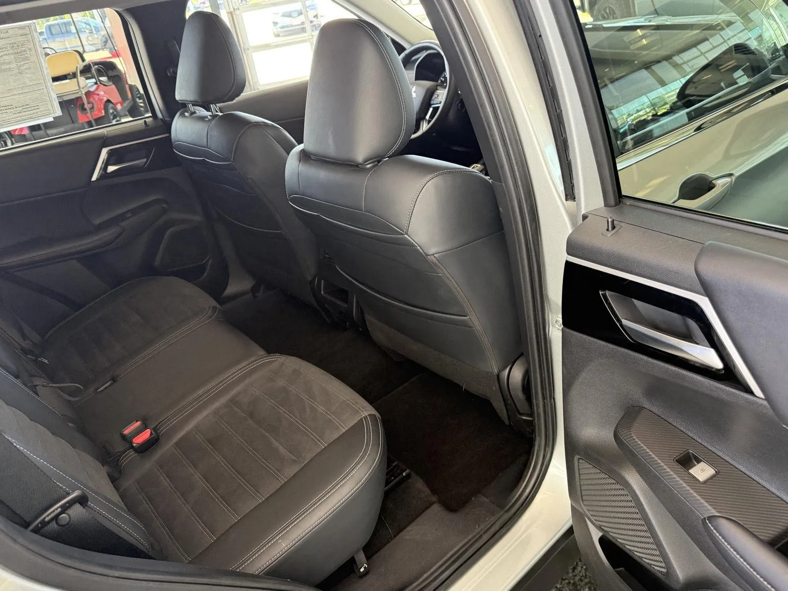 Mitsubishi Outlander photo 13