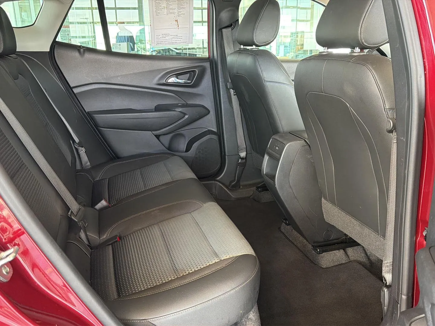 2025 Chevrolet Trax LT photo 12
