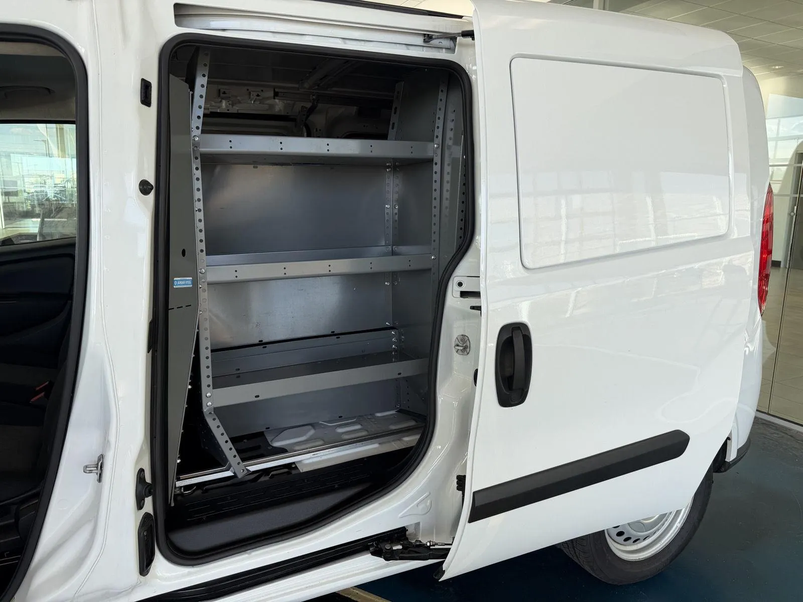 Ram Promaster City photo 18