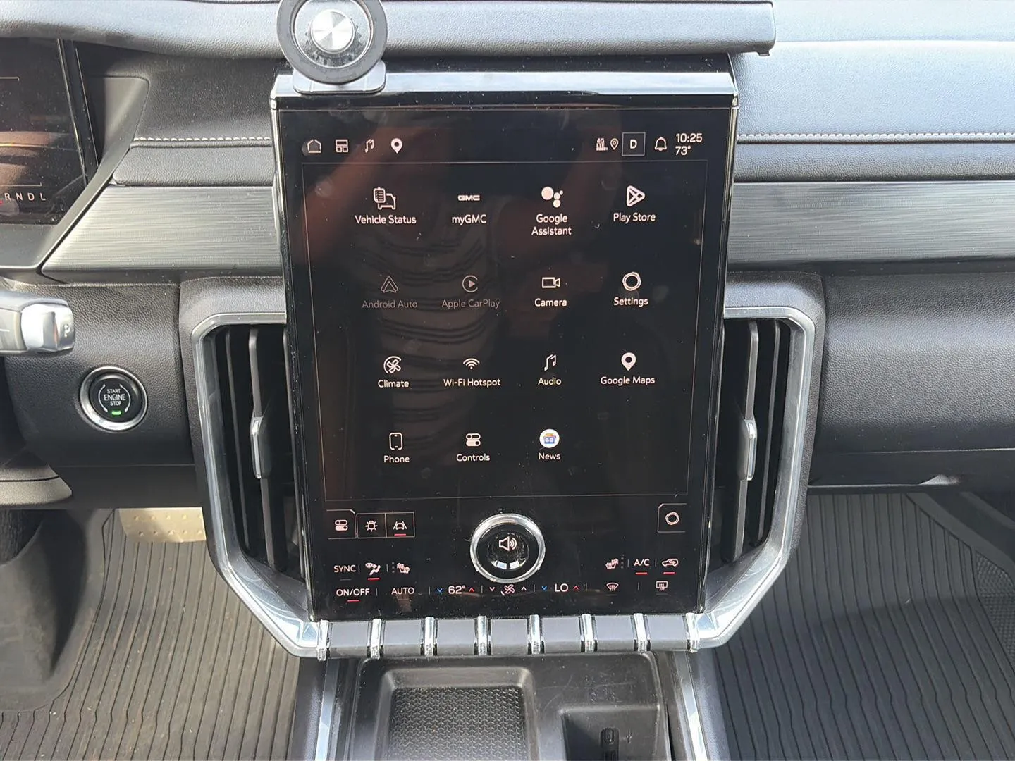 GMC Acadia photo 12