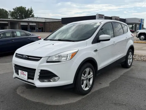 White 2016 Ford Escape SE for sale in Boone, IA