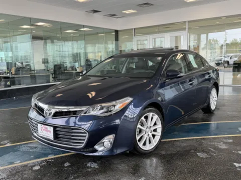 Blue 2015 Toyota Avalon Limited for sale in Boone, IA