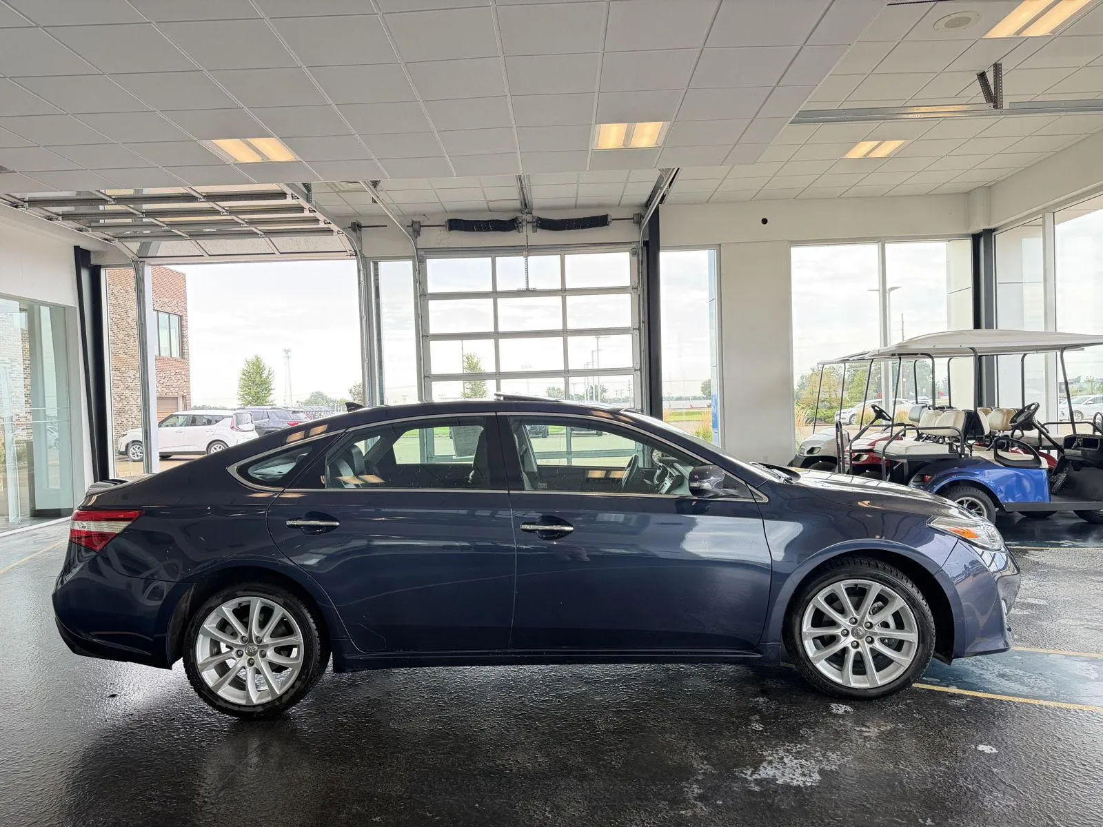 Toyota Avalon photo 6