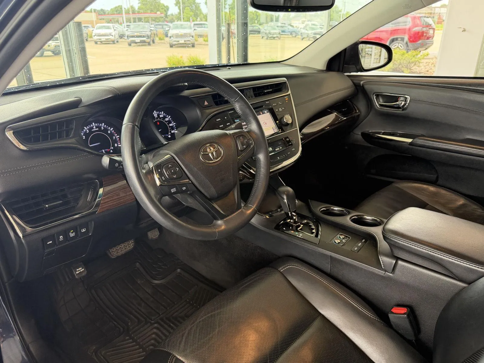 Toyota Avalon photo 14