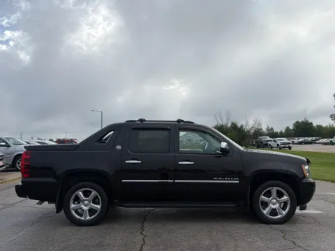 More photos of 2013 Chevrolet Avalanche LTZ at Pat Clemons Inc., IA