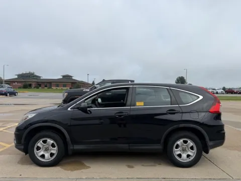 More photos of 2016 Honda CR-V LX at Pat Clemons Inc., IA