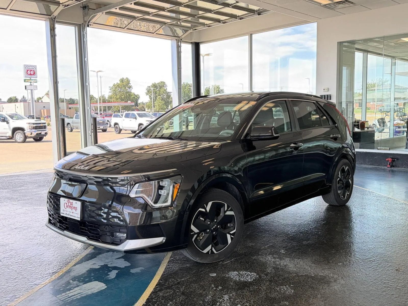 Black 2023 Kia Niro EV Wave for sale in Boone, IA