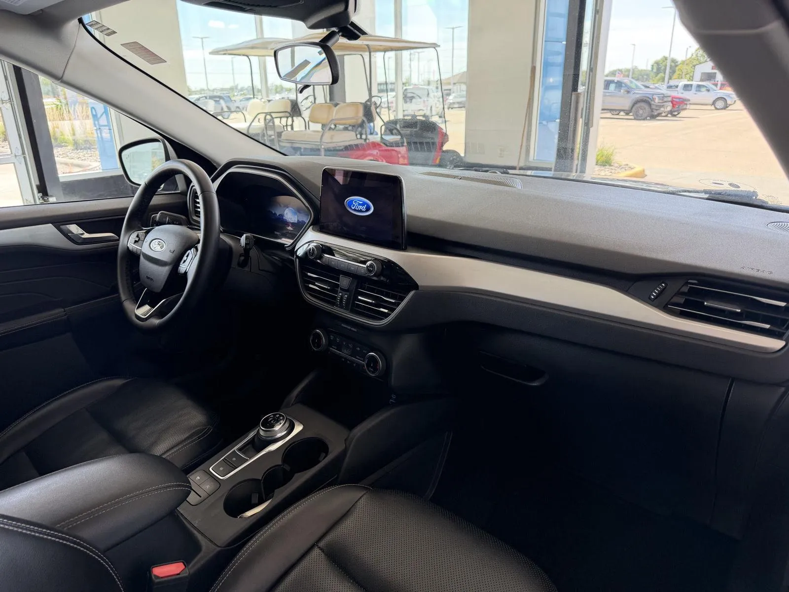 Ford Escape photo 17