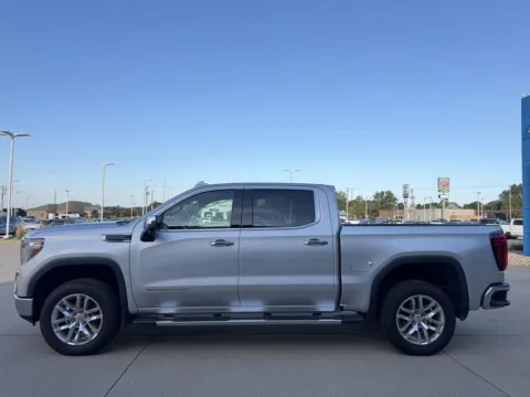 Photos of 2020 GMC Sierra 1500 SLT for sale in Boone, IA at Pat Clemons Inc.