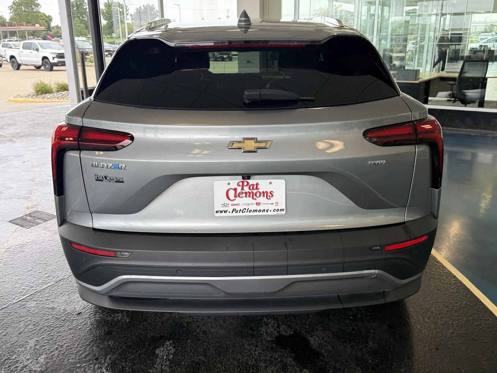 Chevrolet Blazer photo 4