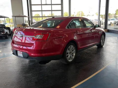 More photos of 2012 Ford Taurus Limited at Pat Clemons Inc., IA