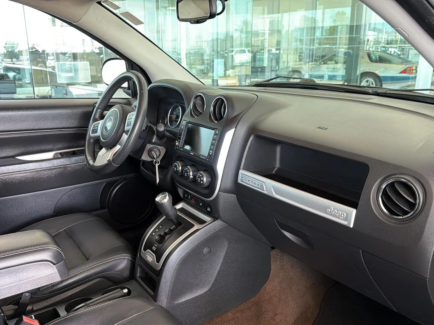 2014 Jeep Compass Limited photo 11