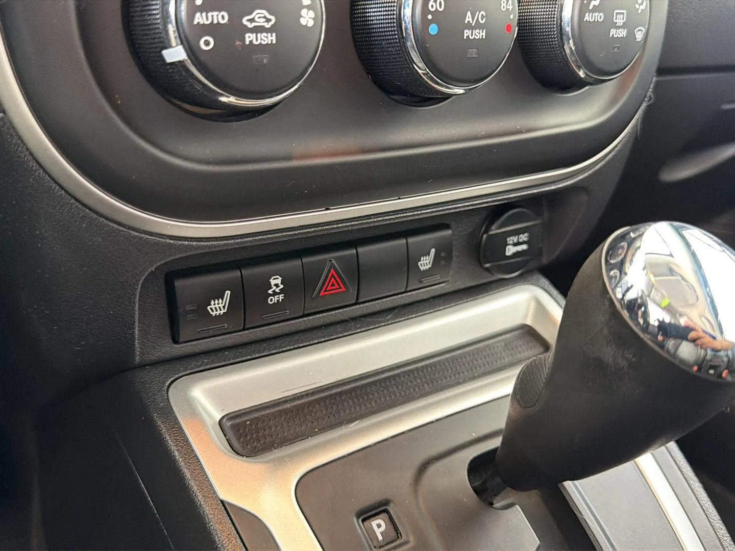 2014 Jeep Compass Limited photo 13
