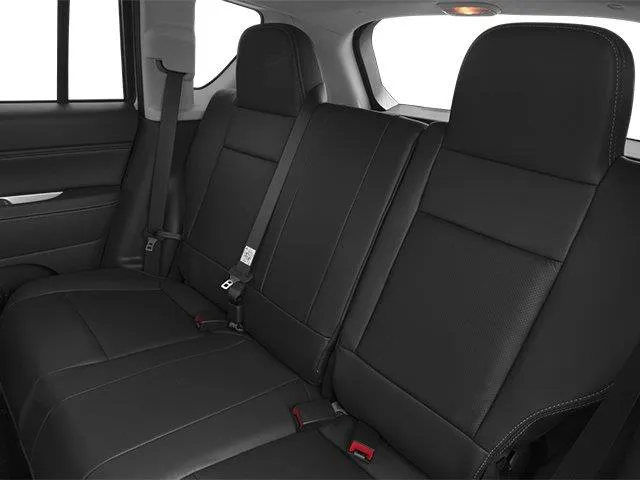 Jeep Compass photo 8