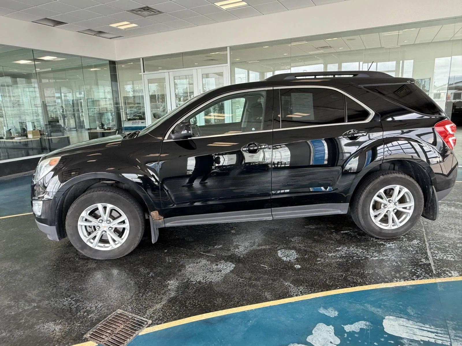 Chevrolet Equinox photo 2