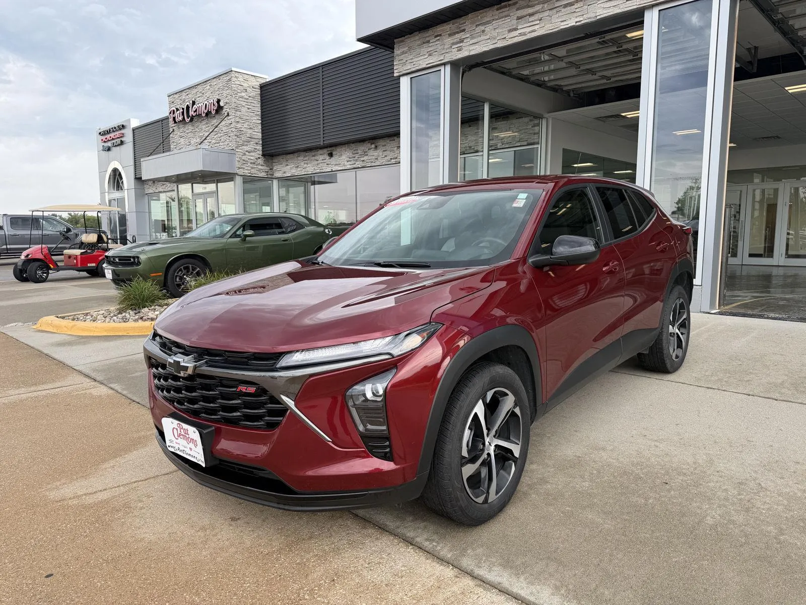 Red 2024 Chevrolet Trax 1RS for sale in Boone, IA