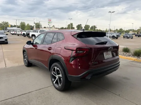 More photos of 2024 Chevrolet Trax 1RS at Pat Clemons Inc., IA