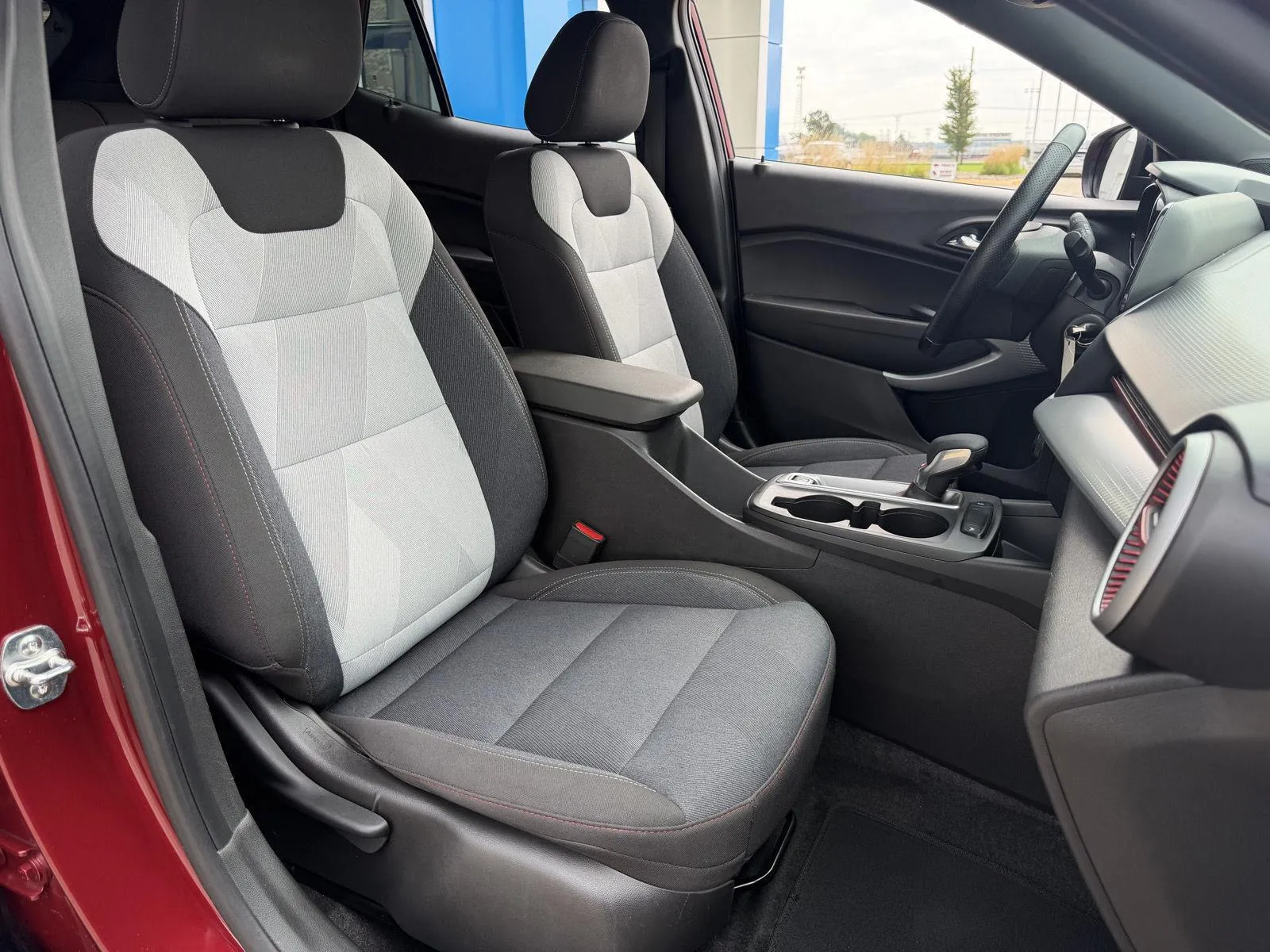 2024 Chevrolet Trax 1RS photo 14