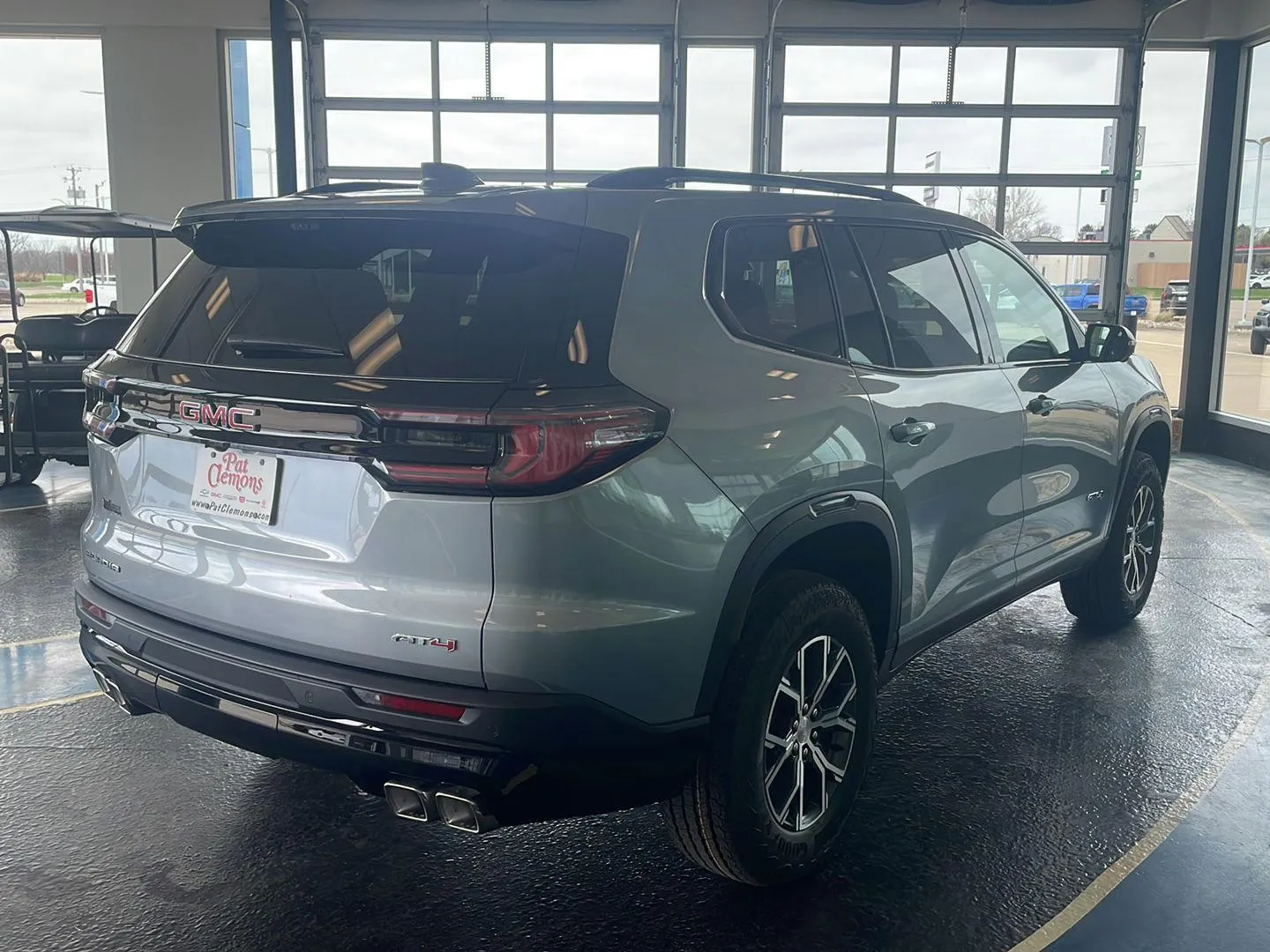 2026 GMC Acadia AWD AT4 photo 6