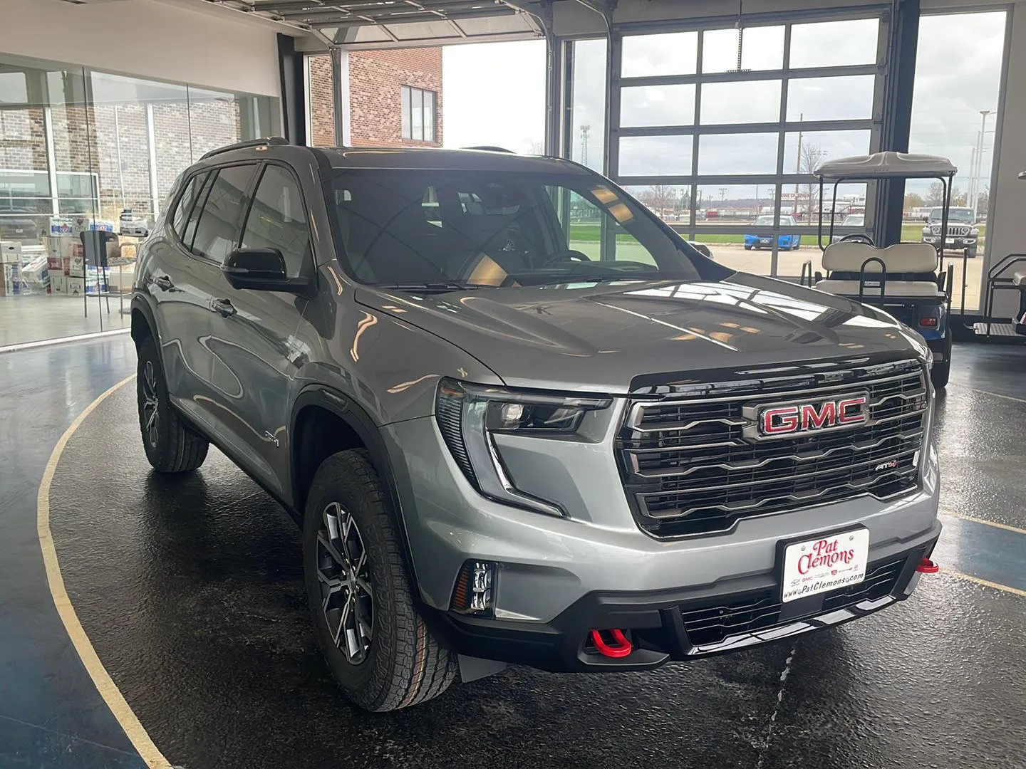 2026 GMC Acadia AWD AT4 photo 9