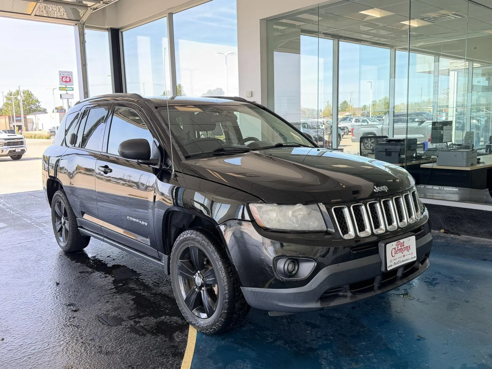 2015 Jeep Compass Sport photo 9