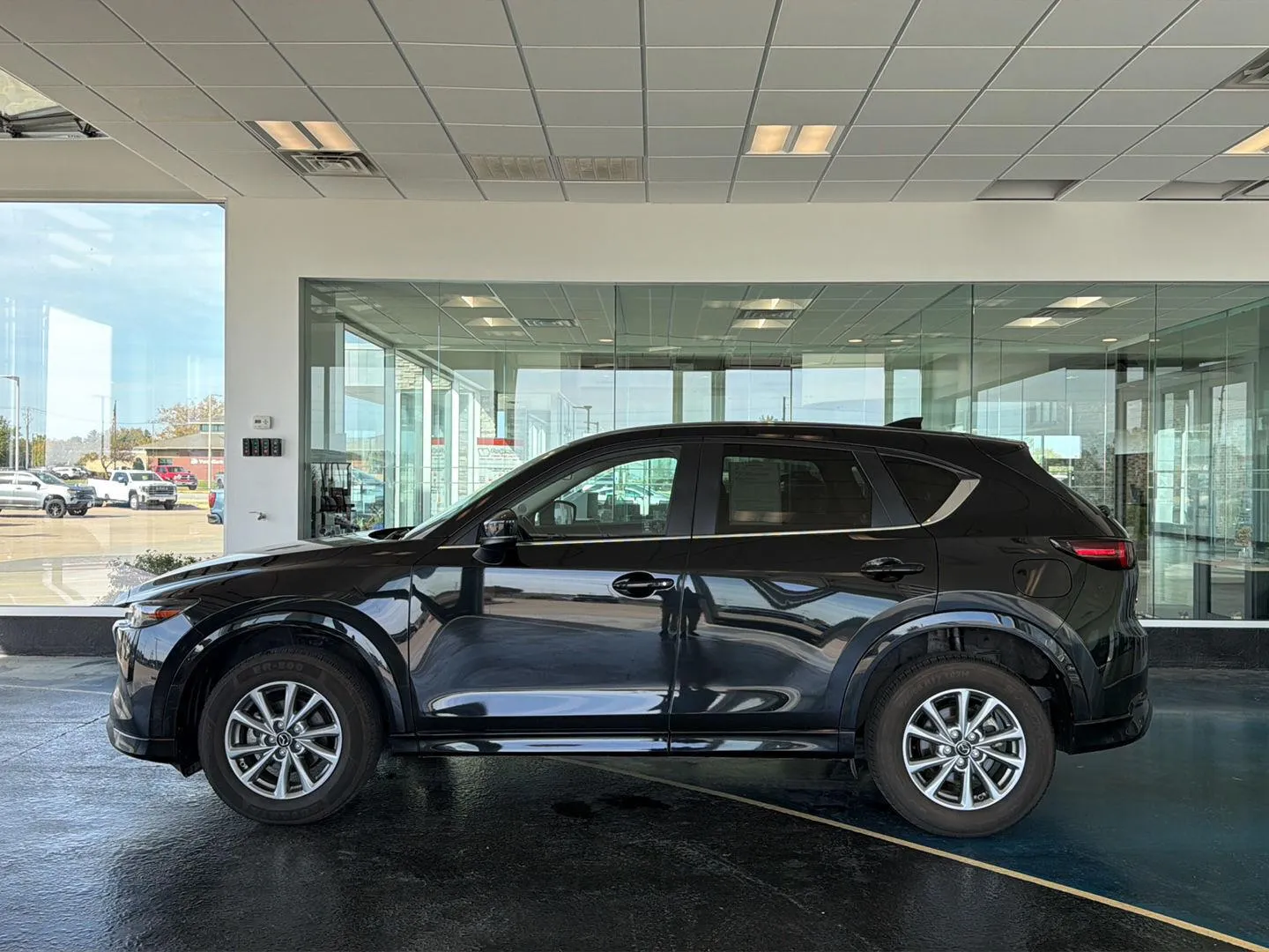 2025 Mazda CX-5 2.5 S Select Package photo 2