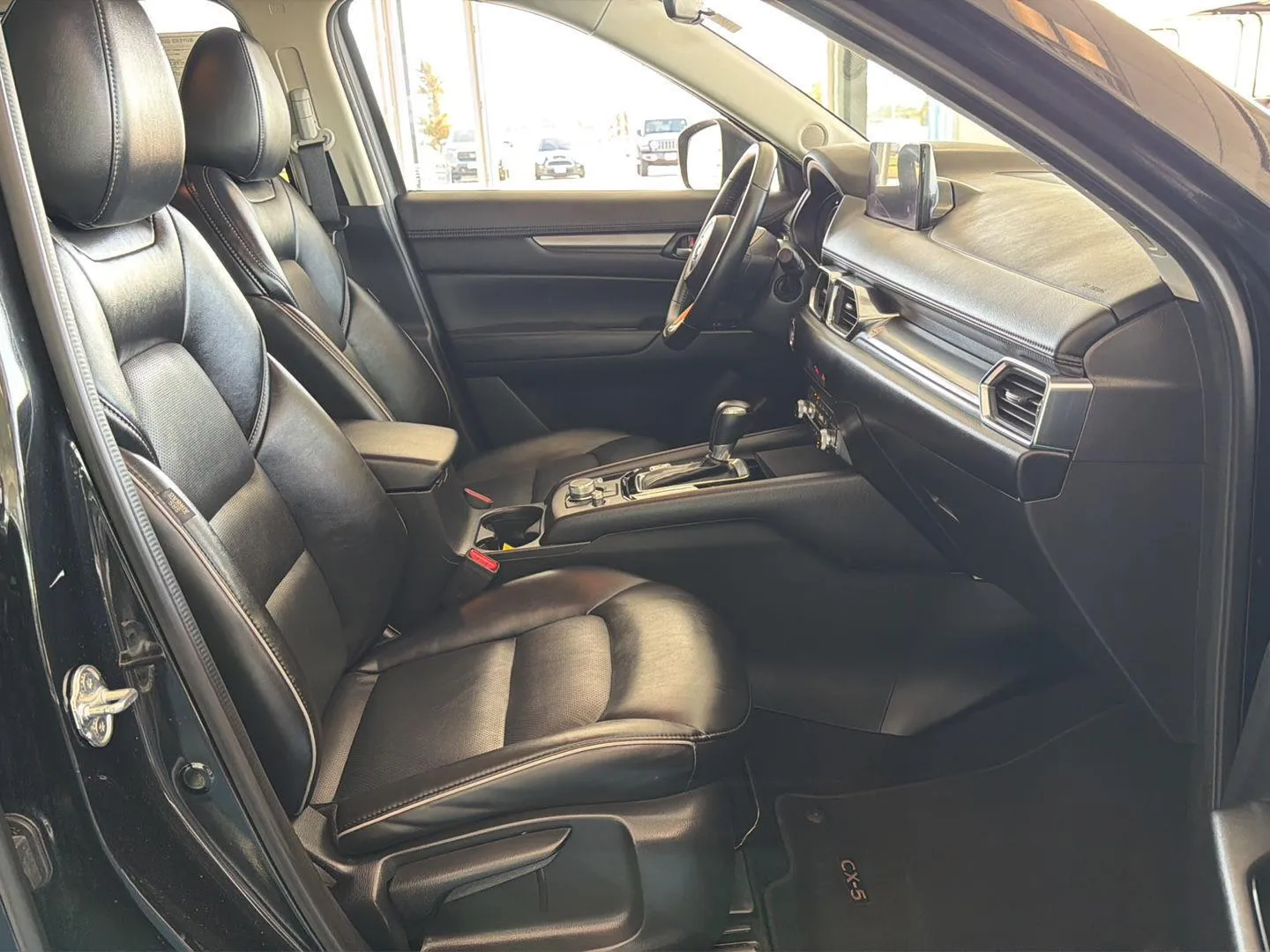 2025 Mazda CX-5 2.5 S Select Package photo 13