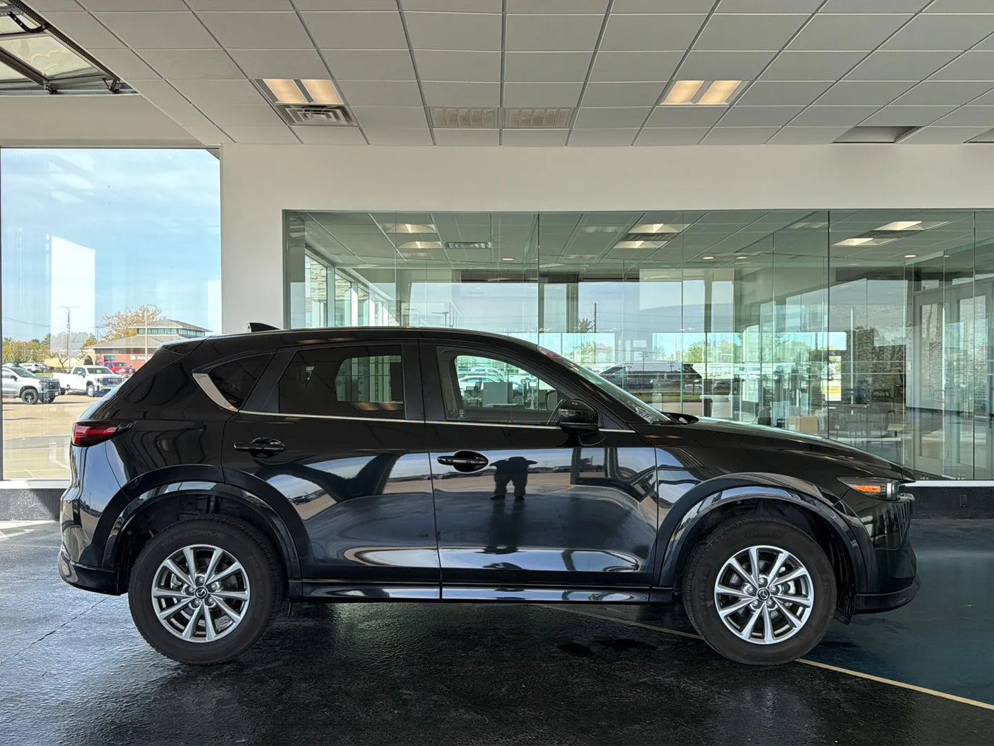 2025 Mazda CX-5 2.5 S Select Package photo 8