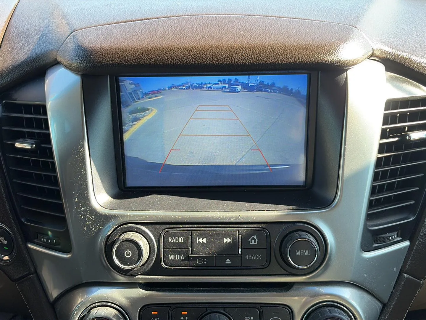 Chevrolet Tahoe photo 14
