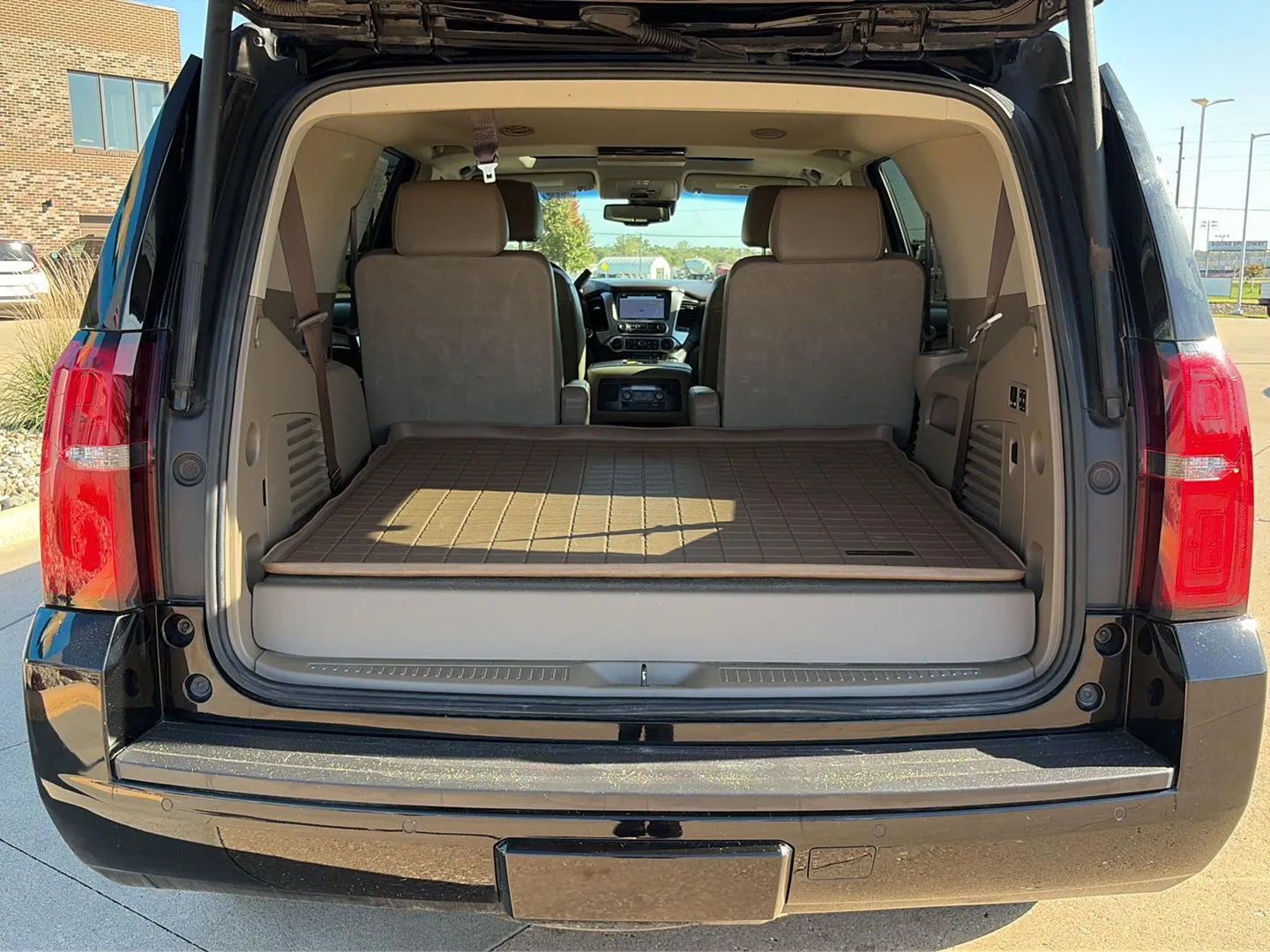 Chevrolet Tahoe photo 21