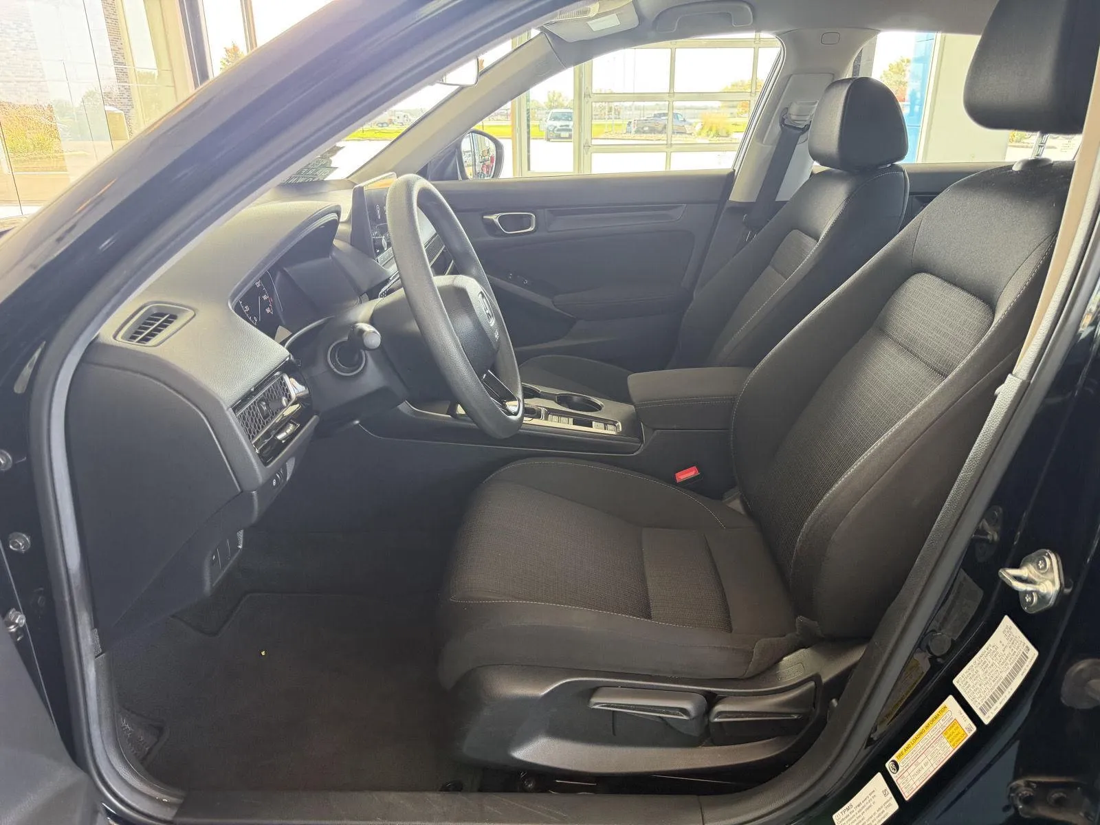 2025 Honda Civic Sedan LX photo 9