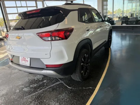 More photos of 2023 Chevrolet Trailblazer LT at Pat Clemons Inc., IA