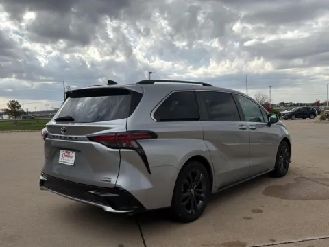 More photos of 2023 Toyota Sienna XSE 7-Passenger at Pat Clemons Inc., IA